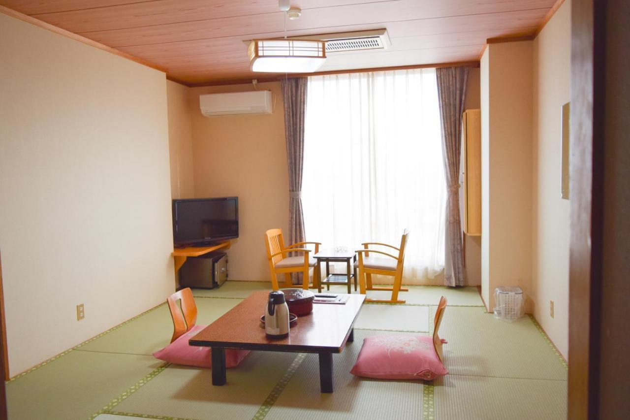Hotel Kashimaso à Tonosho  Extérieur photo